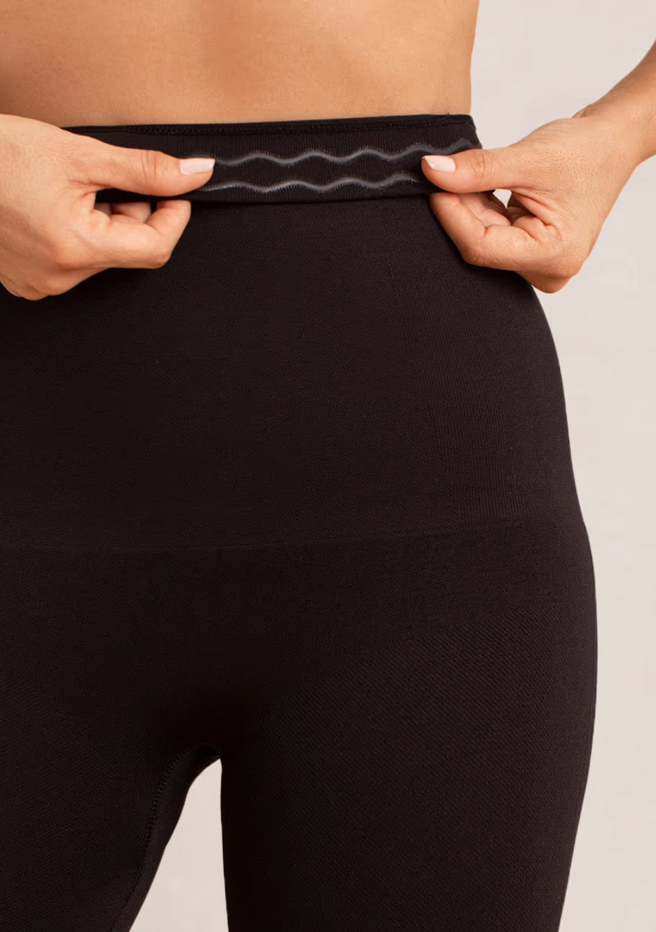 ShapeFlex™ – High-Waist Shaping Leggings